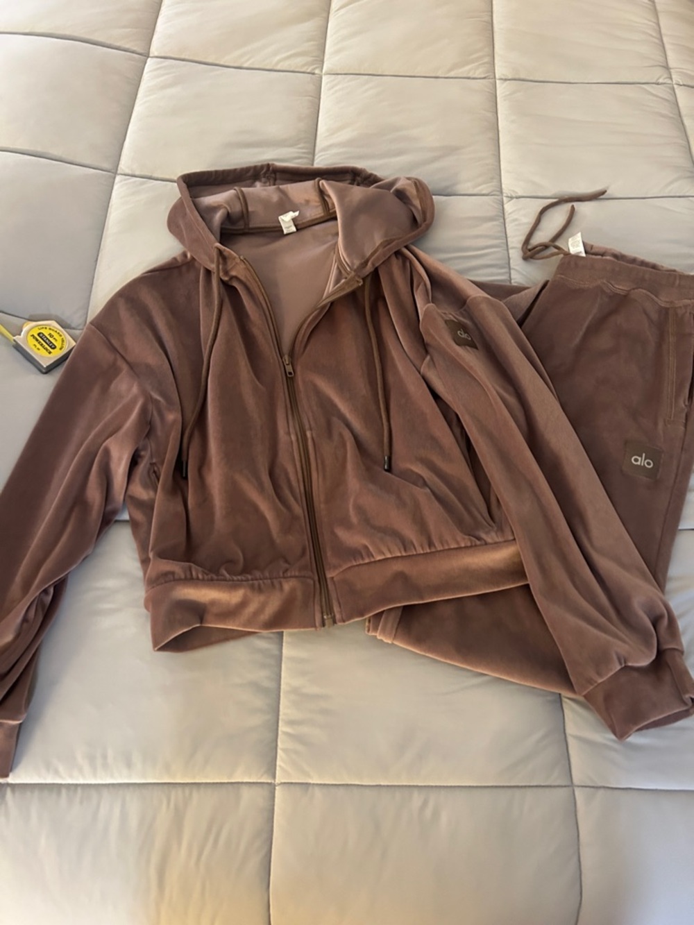 ALO Yoga Set